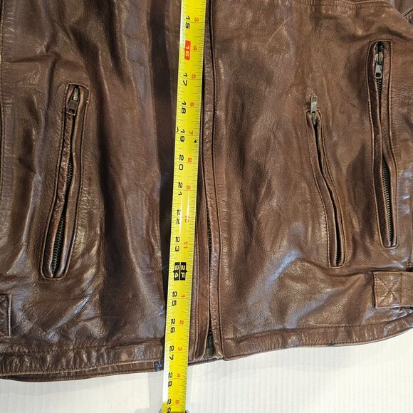 Distressed Leather Motorcycle Jacket Zippered Vents 20 In. Shoulder to Shoulder - Picture 8 of 15